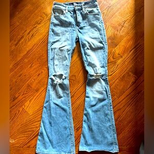 Hollister flare jeans size 00 never worn